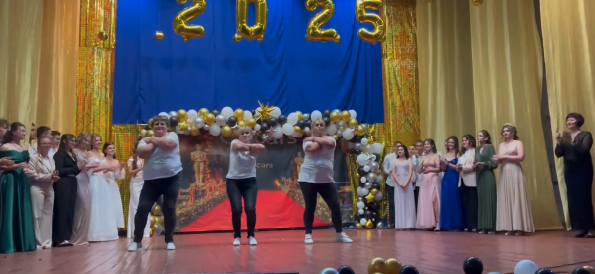 https://www.facebook.com/100017773784651/videos/pcb.1061894425306678/3222104021275066